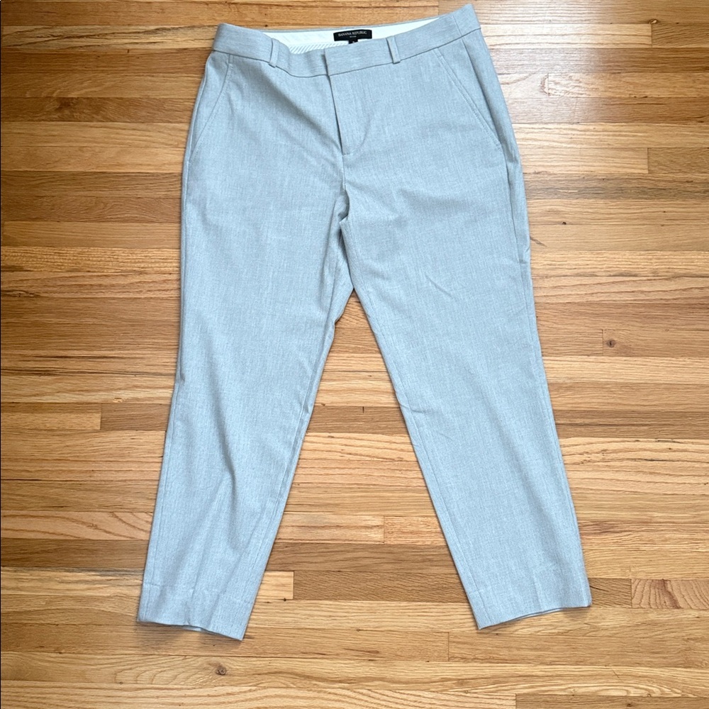 Banana Republic Light Gray Chinos NWT
“Ryan”